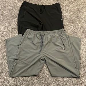 Like New lot of Trailside lightweight cargo pants. 2 pairs. XXL